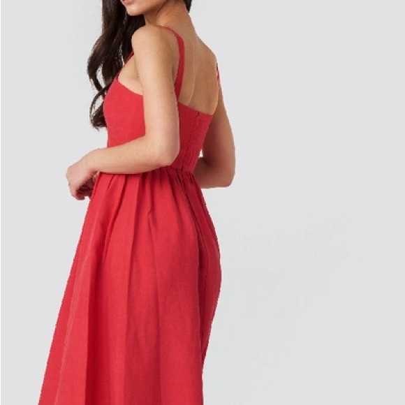 Red linen dress - Picture 2 of 3